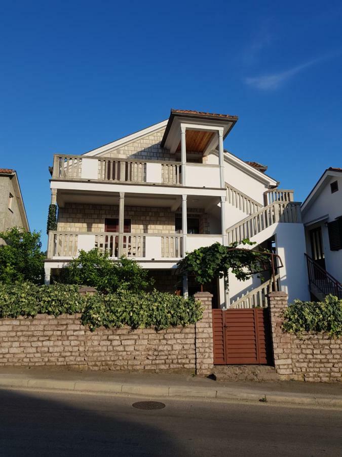 Apartments Milicic Herceg Novi Eksteriør bilde